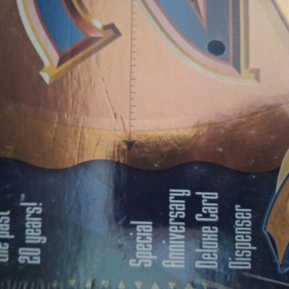 Trivial Pursuit 20th Anniversary edition NIB - Picture 4 of 10